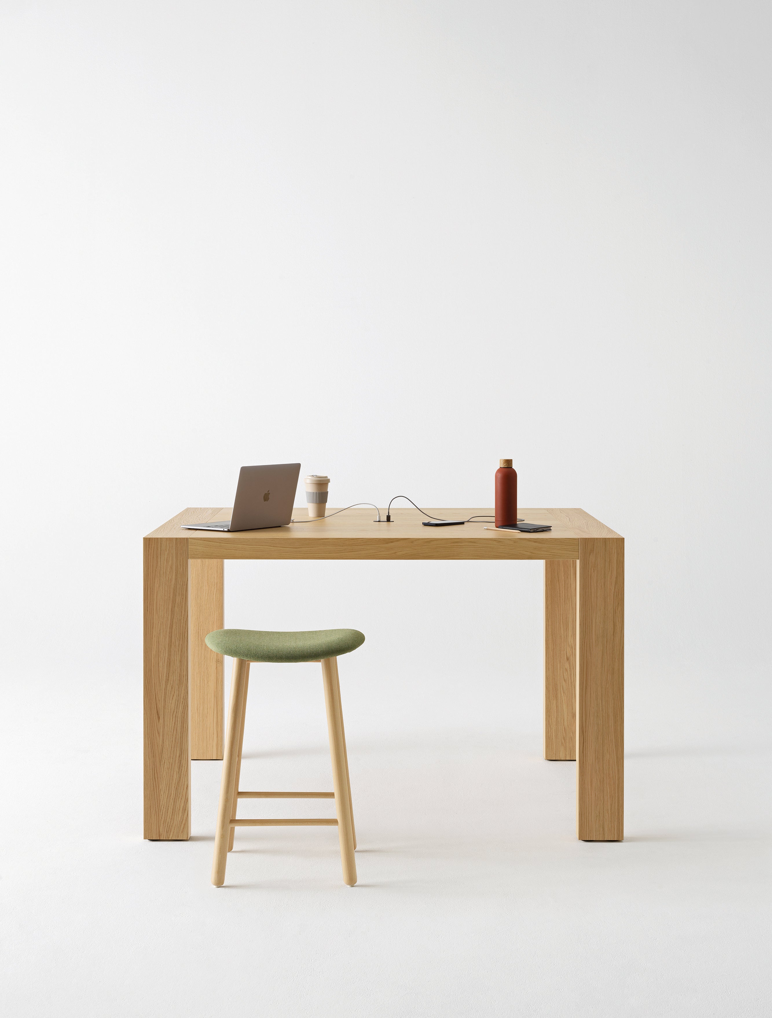 Table de réunion haute KYO