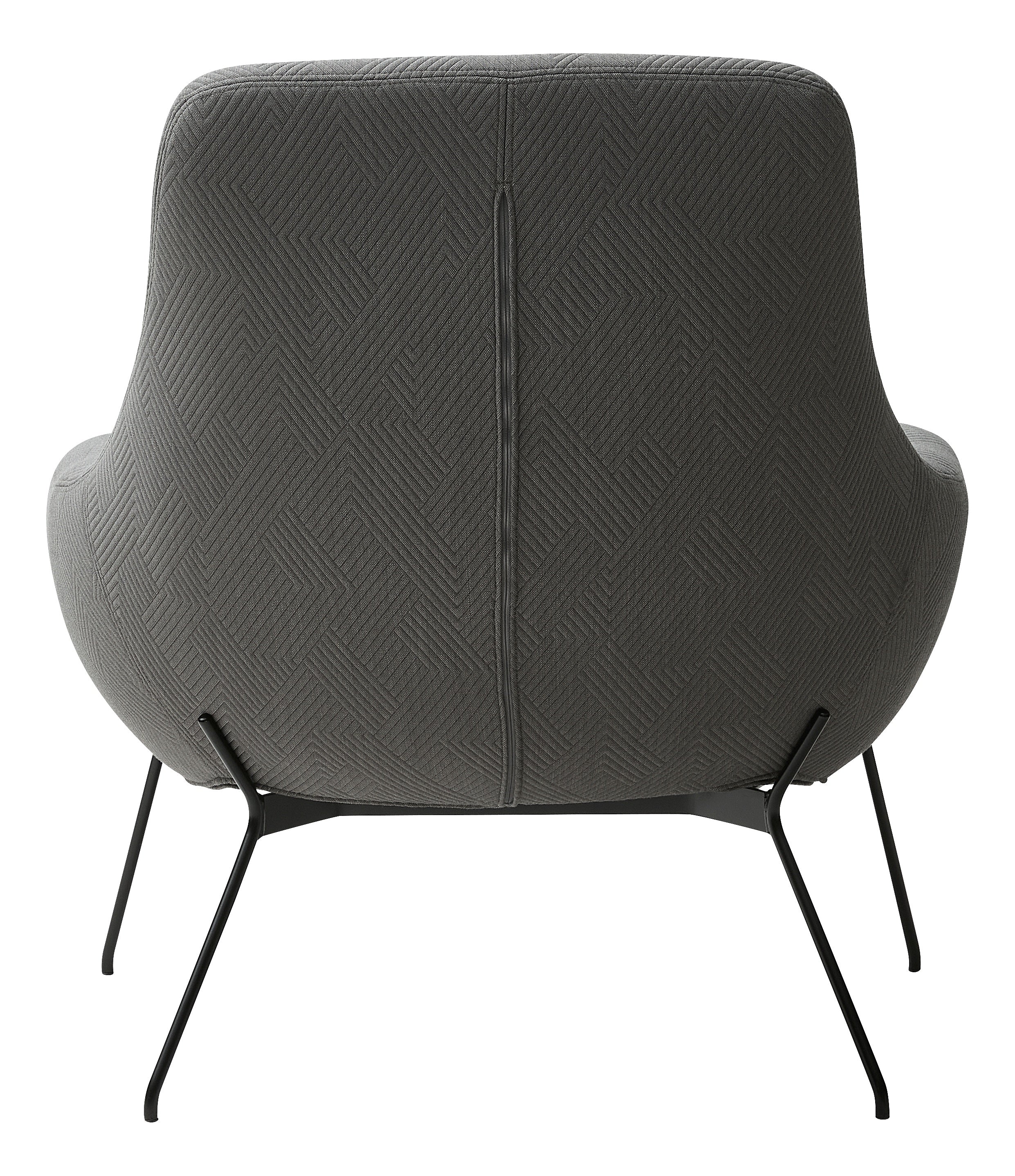 Le Fauteuil NOOMI de Susanne Grønlund, présenté de dos en gris moderne avec un motif géométrique subtil et de fins pieds en métal noir, ajoute une touche de design contemporain.