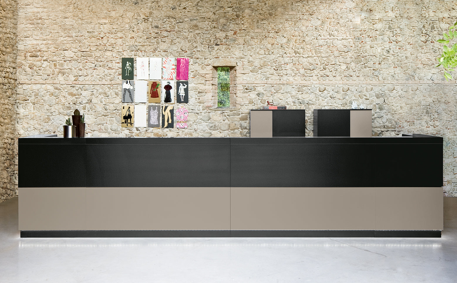 Banque d’accueil design Vogue