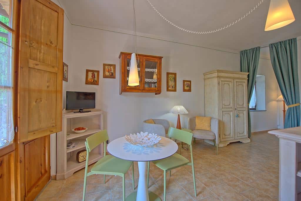 Chaise Plastique Cult