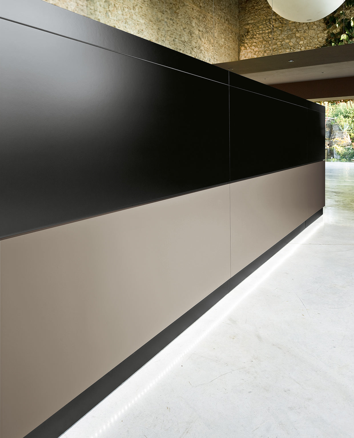 Banque d’accueil design Vogue