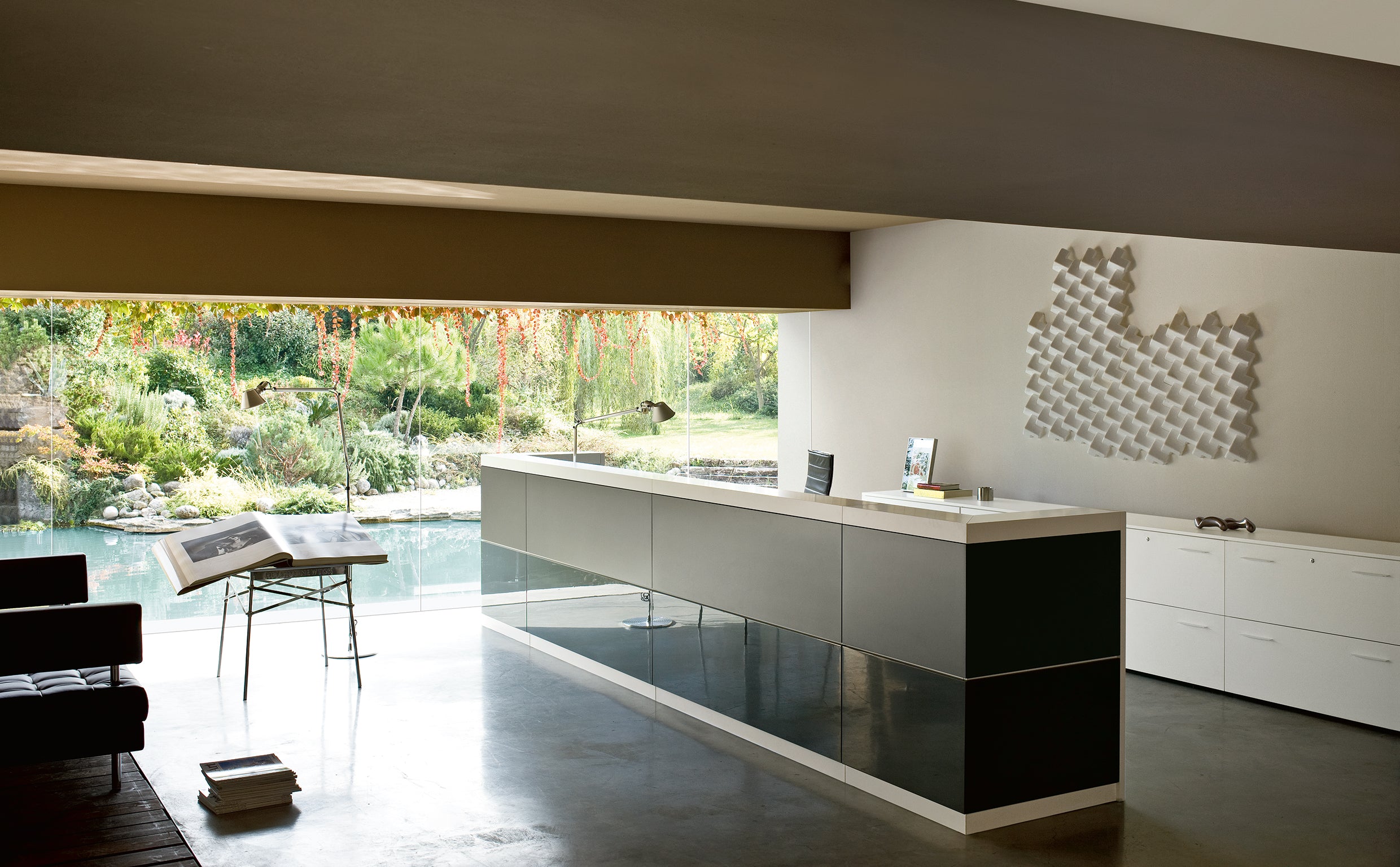 Banque d’accueil design Vogue