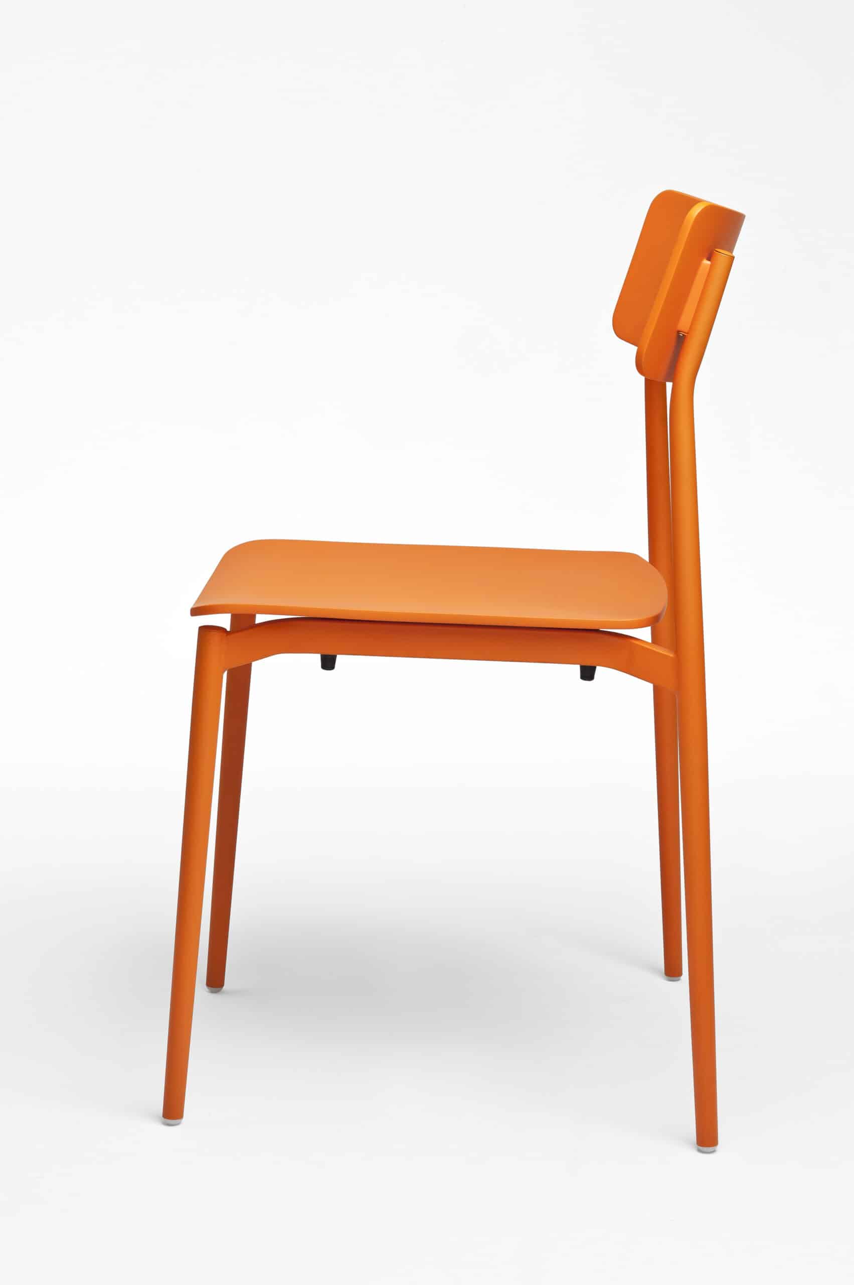 Chaise Plastique Cult