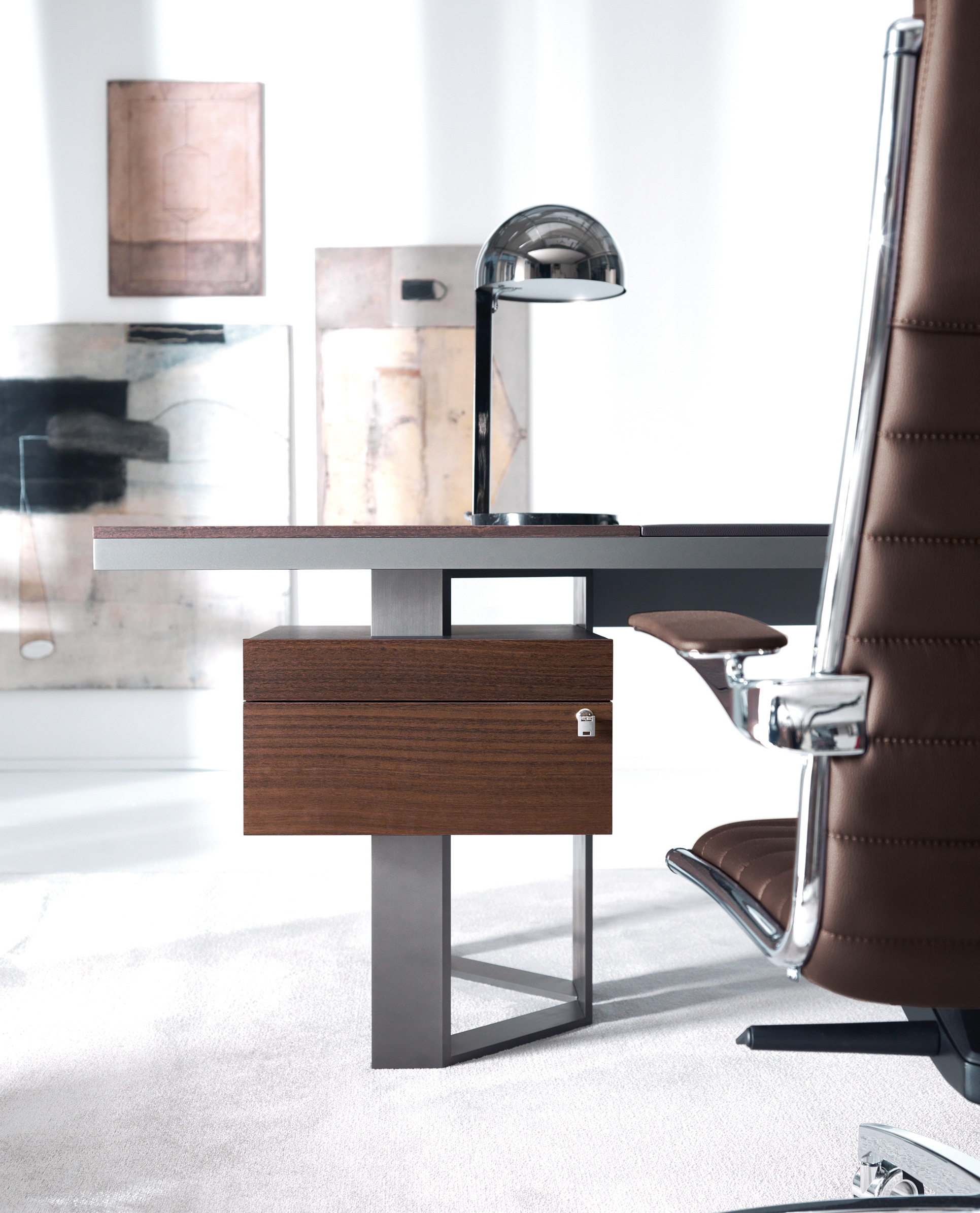 Bureau de direction design et luxe LLOYD → Aménagement